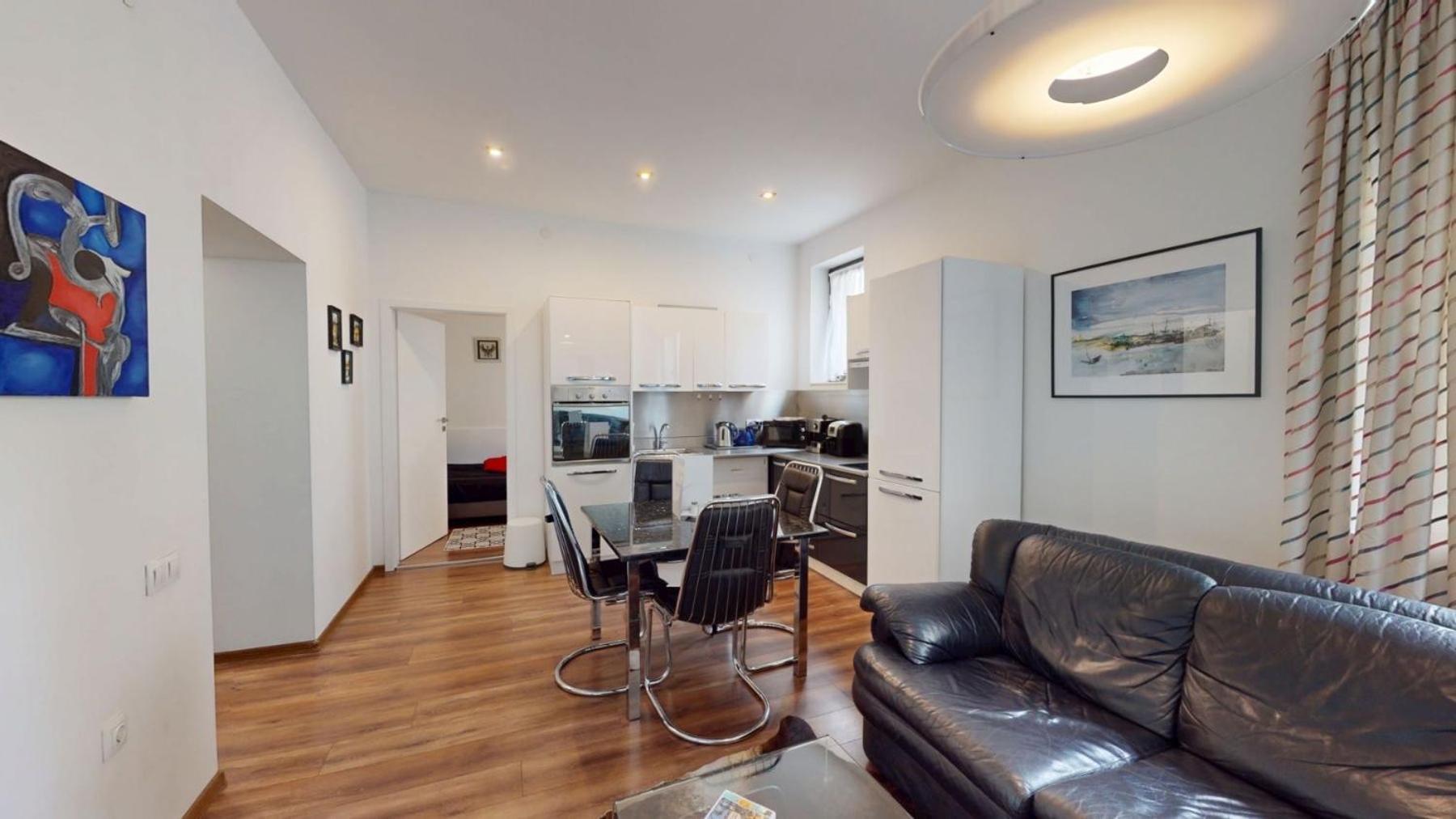A Lovely 2 Bedroom Apartment In The Heart Of Sofia Eksteriør billede